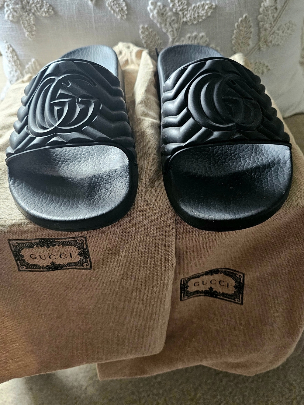 Black Gucci GG Logo Rubber Slides